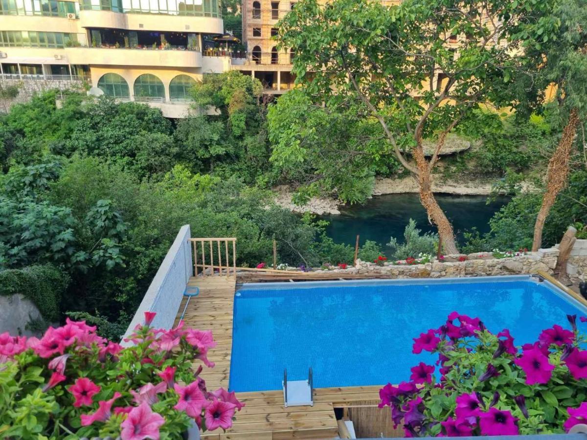 Villa Central Riverside Мостар Екстериор снимка