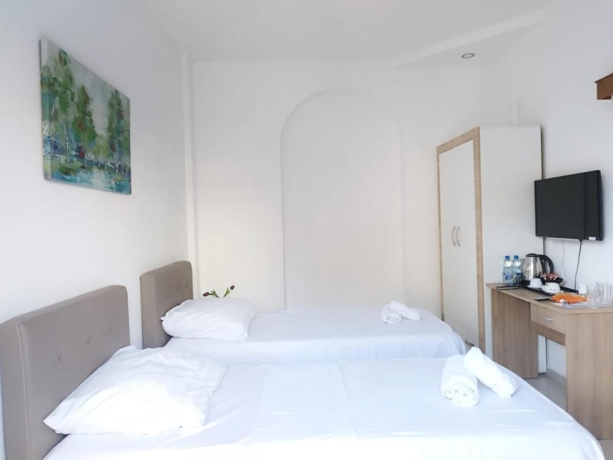 Villa Central Riverside Мостар Екстериор снимка