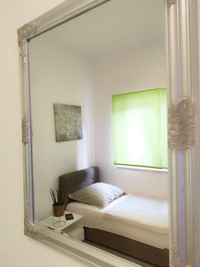 Villa Central Riverside Мостар Екстериор снимка